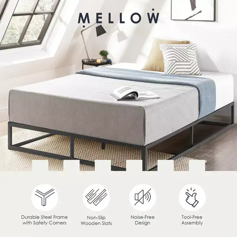 Czarna metalowa platforma do łóżka King-size ze stelażem z drewnianych listew, dla 1 osoby