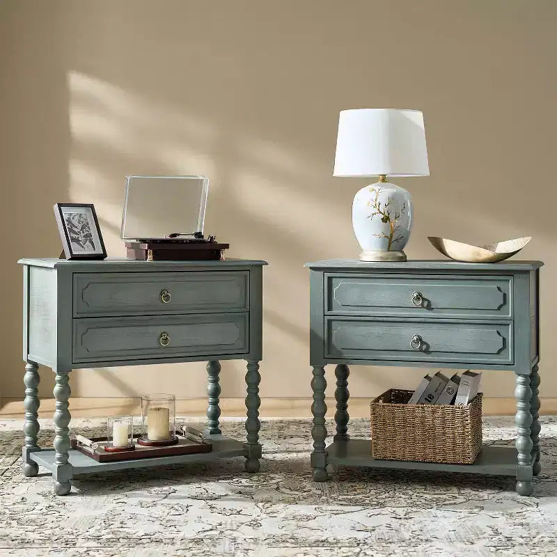 Jerardo 30 Wysoki stolik nocny z 2 szufladami i wbudowanymi gniazdami ładowania, zestaw 2 szt. | ARTFUL LIVING DESIGNS